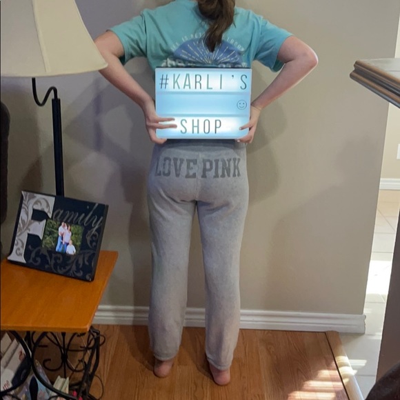 Pink sweatpants - Picture 3 of 3